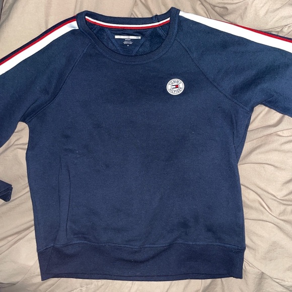 Tommy Hilfiger Crewneck - Picture 2 of 3